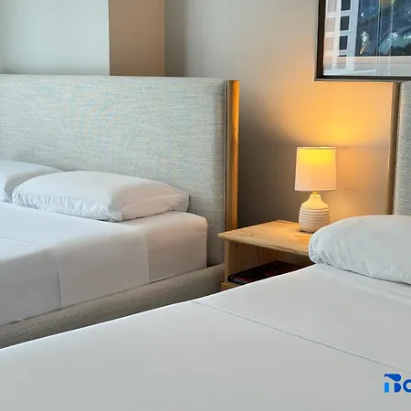 W Hotel Luxury High Rise